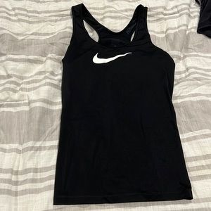 Nike pro fit tank. Size medium. Never worn